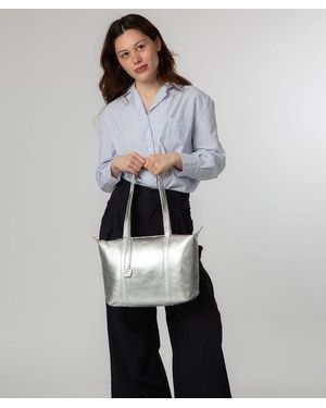 NiNa Amora 'Leonor' Metallic Leather Tote Bag - Grey