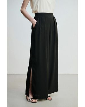 GUSTO Wide-Leg Trousers - Black