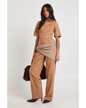 Boohoo Suede Seam Detail Straight Leg Trouser - Natural
