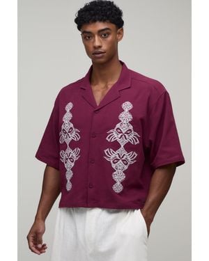 BoohooMAN Boxy Crop Textured Revere Embroidered Shirt - Purple