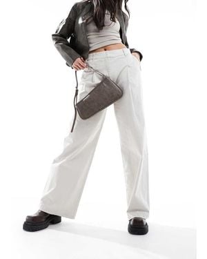 ONLY High Waist Wide Fit Trouser With Pleat Detail - White