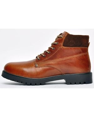 Red Tape Oaktrak Baxter Leather By - Brown