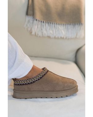 Where's That From Wheres 'Oak' Aztec Detail Faux Fur Lining Mini Boots - Grey