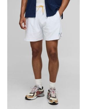 Boohoo Boxy Fit Embroidered Towelling Shorts - White
