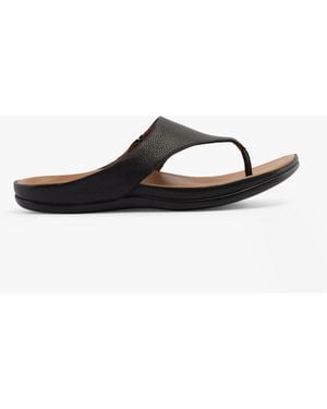 Strive Maui Ii Sandals - Black