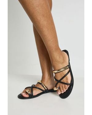 Boohoo Hardware Toe Post Strappy Sandals - Black