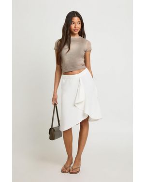 Boohoo Crinkle Chiffon Awkward Length Midi Skirt - White