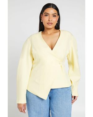 Boohoo Plus Collarless Cinched Blazer - White