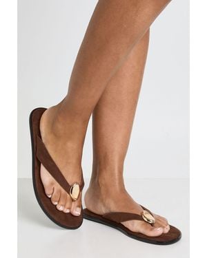 Boohoo Faux Suede Hardware Detail Flip Flops - Brown