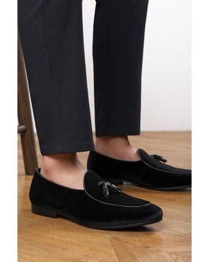 Where's That From Wheres 'Evan' Velvet Tassel Loafer Classic Formal Dress Shoes - Black