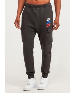 Nike Sportswear Standard Issue Cargo Joggers - Black