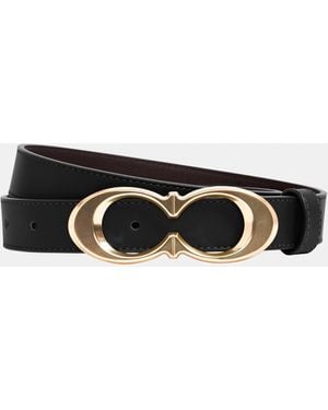 COACH 25Mm Kissing C Buckle Leather Belt - White