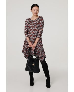 Izabel London Geo Print Hanky Hem 3/4 Sleeve Midi Dress - Orange