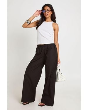 Boohoo Poplin Wide Leg Cargo Trousers - White