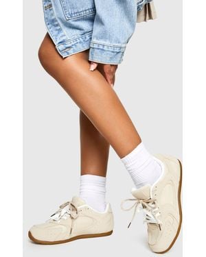 Boohoo Double Lace Detail Flat Trainers - Blue