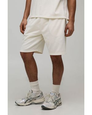 BoohooMAN Regular Fit Waffle Shorts - Natural