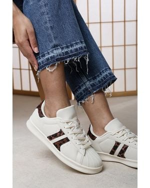 Where's That From Yamileth Stripe Panel Detailed Trainer - Blue