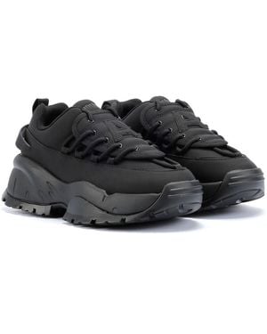 Acupuncture Gingypock Triple Trainers - Black
