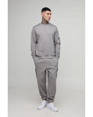 BoohooMAN Tall Regular Fit Utility Sweatshirt - Grey