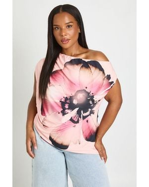 Boohoo Plus Floral Off The Shoulder Asymmetric Top - Red