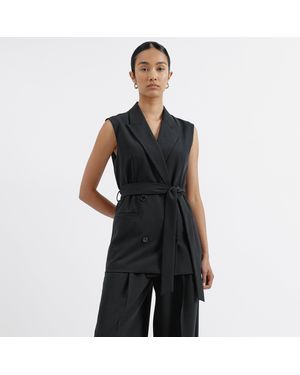 Albaray Tailored Sleeveless Jacket - Black