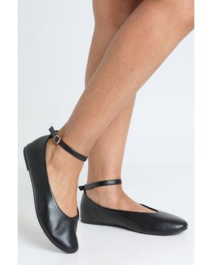Boohoo Round Toe Ankle Strap Ballet Flats - Black