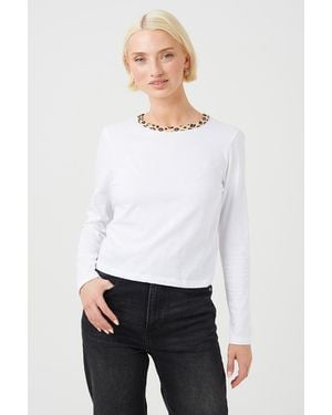 Brave Soul Long Sleeve Contrast Print Neck Detail Top - White