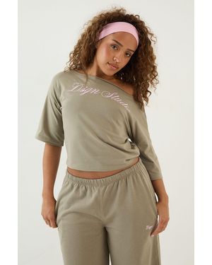 DSGN Studio Script Embroidered Off The Shoulder Boxy T-Shirt - Green