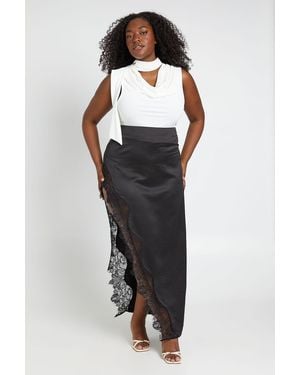 Boohoo Plus Peach Scallop Edge Midaxi Skirt - Black