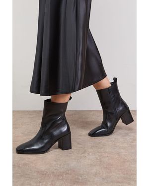 Oasis Lauren Leather Block Mid Heel Chelsea Boot - Black