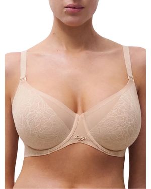 Chantelle Pure Lace Covering Moulded Bra - Natural