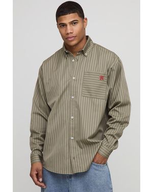 BoohooMAN Oversized Long Sleeve Striped Curved Hem Shirt - Green