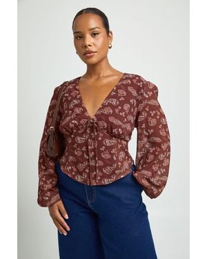 Boohoo Plus Paisley Tie Front Milkmaid Top - Red