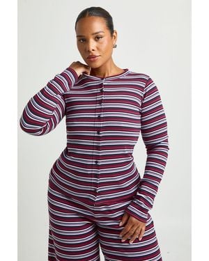 Boohoo Plus Stripe Button Through Top - Red