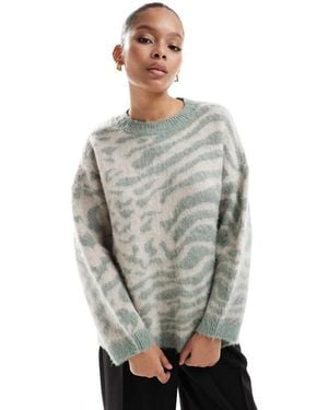 ONLY Round Neck Leopard Print Jumper - Grey