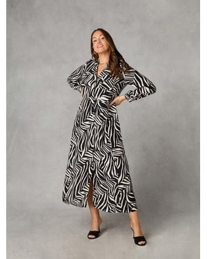 Live Unlimited Petite Stone Linear Print Shirt Dress - Grey