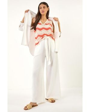 Roman Wave Stripe Crochet Knit Vest - White