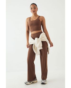 DSGN Studio Sculpt Seam Detail Straight Leg Yoga Pant - Multicolour