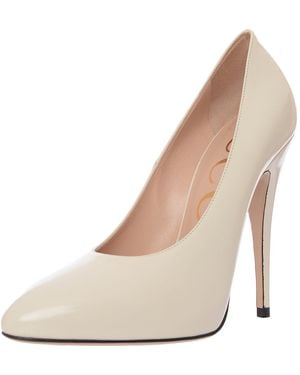 Gucci Bow Embellished Patent Leather Court Shoes - Natural