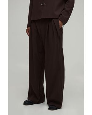 BoohooMAN Tailored Double Pleat Belted Wide Fit Suit Trousers - Black