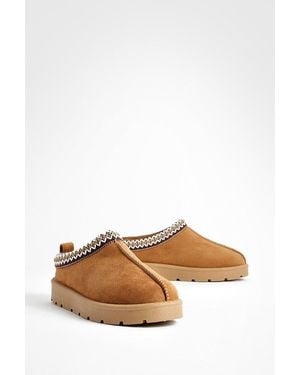 Boohoo Embroidered Cosy Mules - Brown