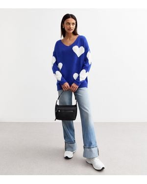 Gini London V Neck Oversized Heart Knit Jumper - Blue