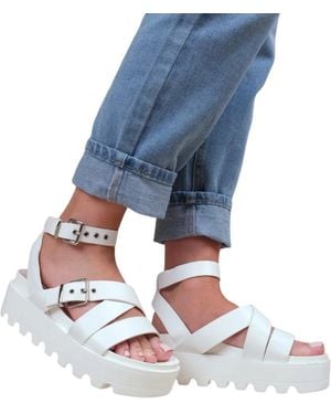Where's That From Layla Gesp Brede Platform Sandalen (wit) - Blauw