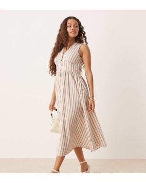Nobody's Child Petite Nobody's Starlight Sleeveless Midi Dress - Natural