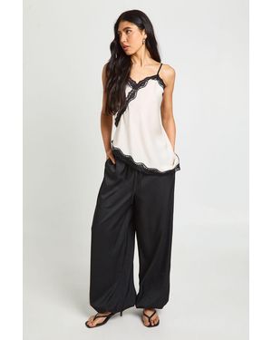 Boohoo Tall Woven Crepe Balloon Trouser - Black