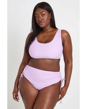 Boohoo Plus Essentials Scoop Bikini Top - White
