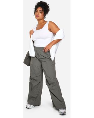 Boohoo Plus Nylon Wide Leg Cargo Trouser - Grey