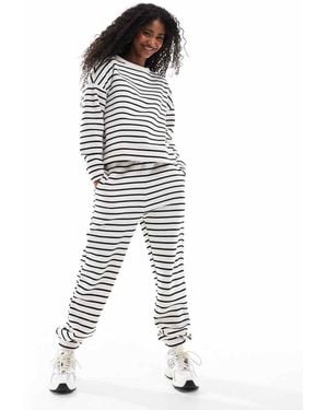 Pieces High Waist Jogger Co-Ord - White
