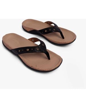 Strive Saria Sandals - Brown