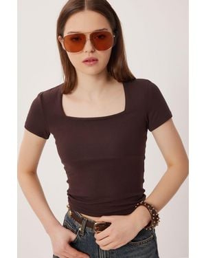 Happiness İstanbul T-Shirt - Black